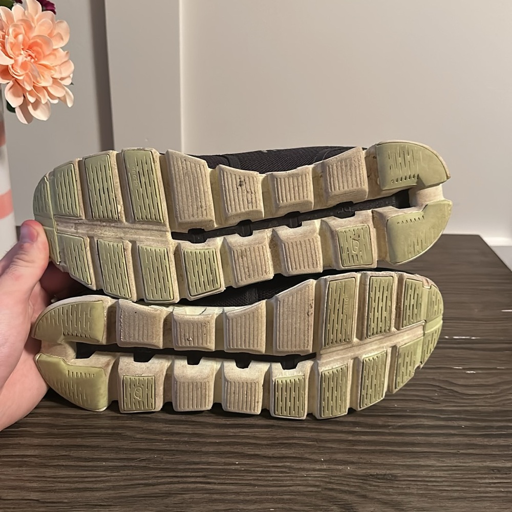 On Cloud 5 - image 5